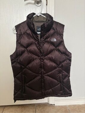 The North Face Women's Dark Brown Quilted Insulated Vest